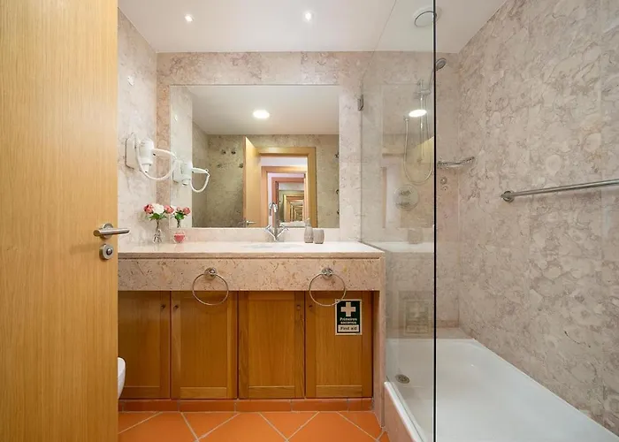 Al - Sol F5 Ad 빌라모라